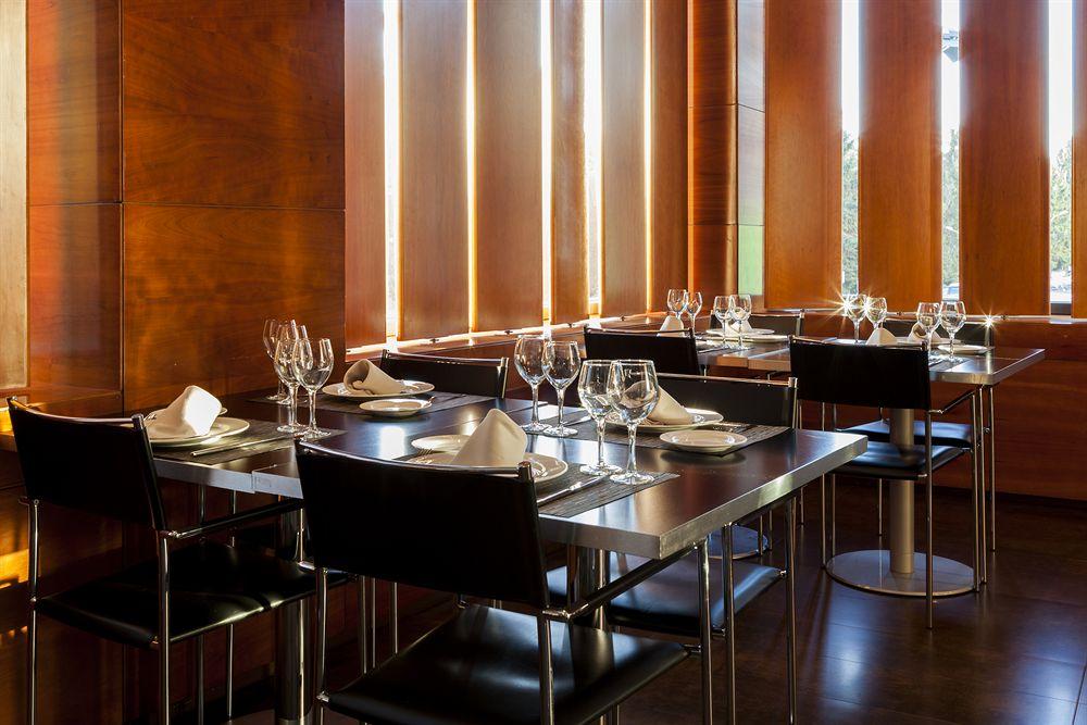 Ac Hotel Ponferrada By Marriott Exterior foto