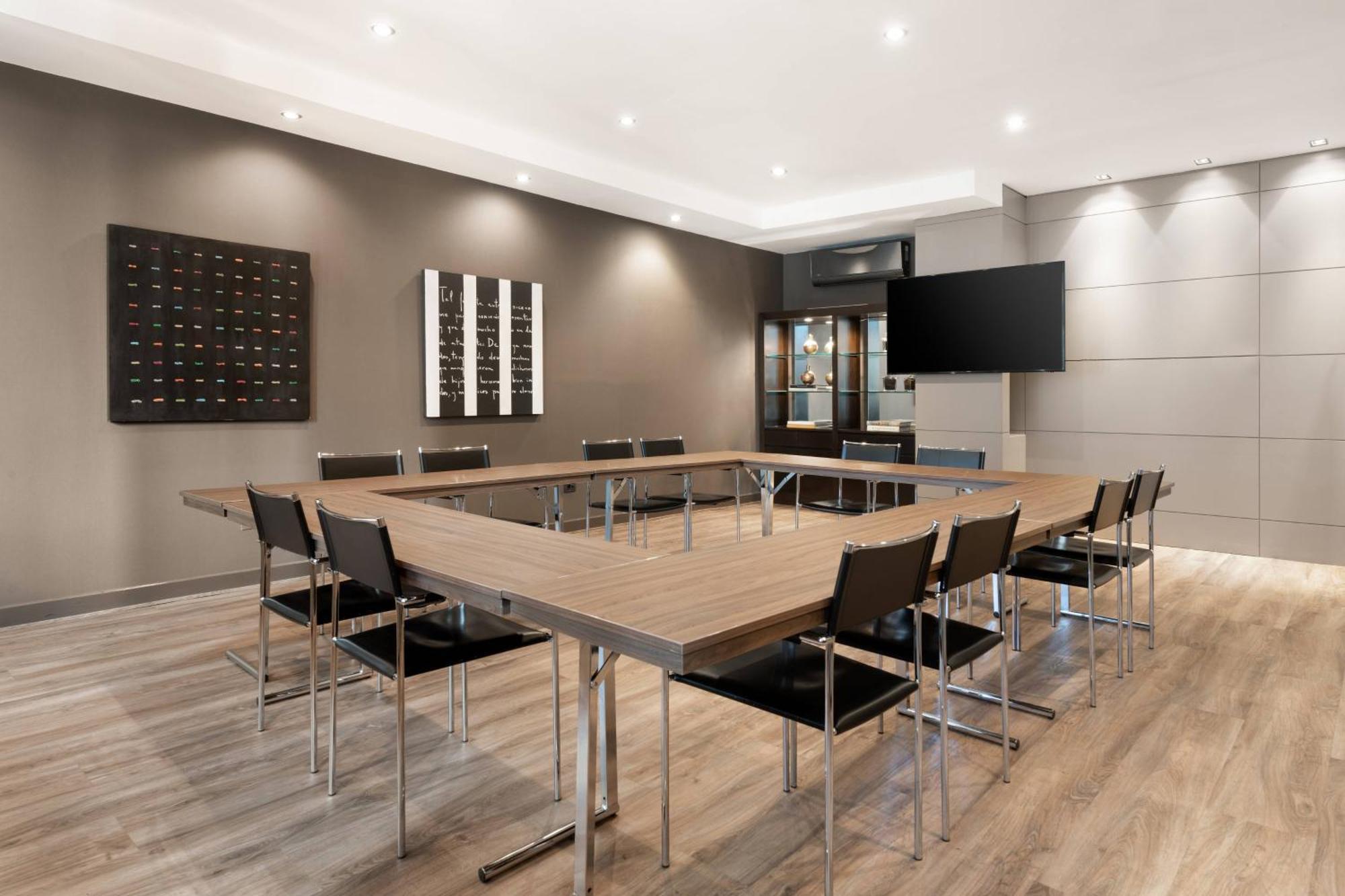 Ac Hotel Ponferrada By Marriott Exterior foto
