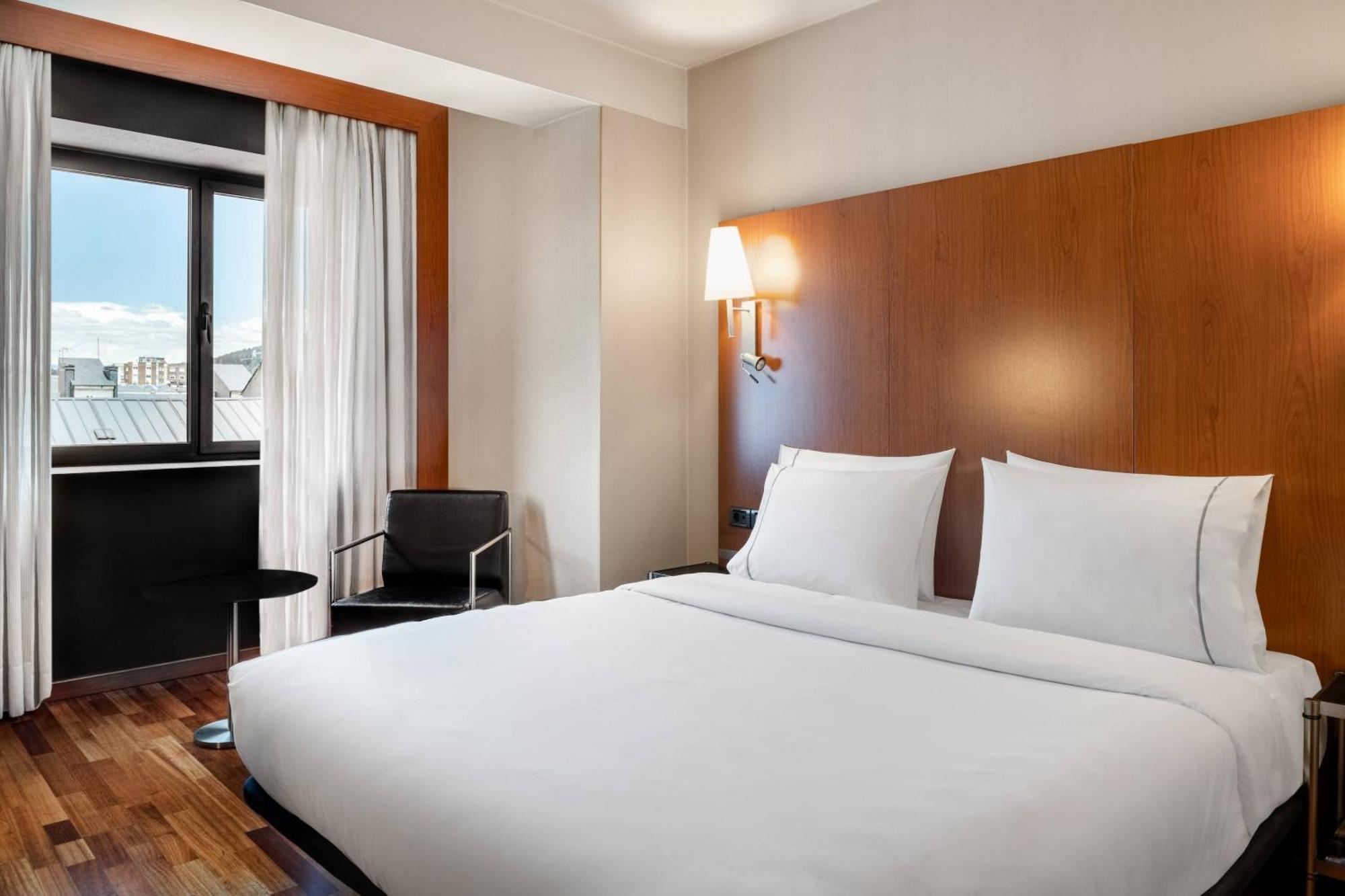 Ac Hotel Ponferrada By Marriott Exterior foto