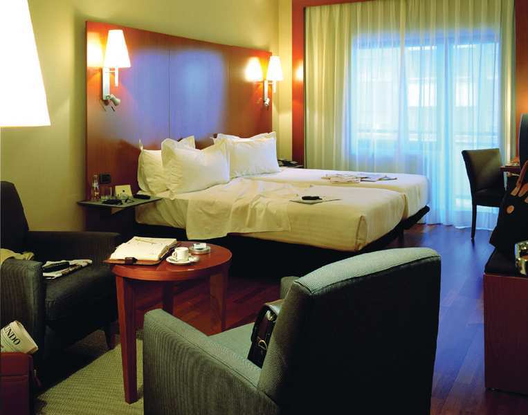 Ac Hotel Ponferrada By Marriott Cameră foto