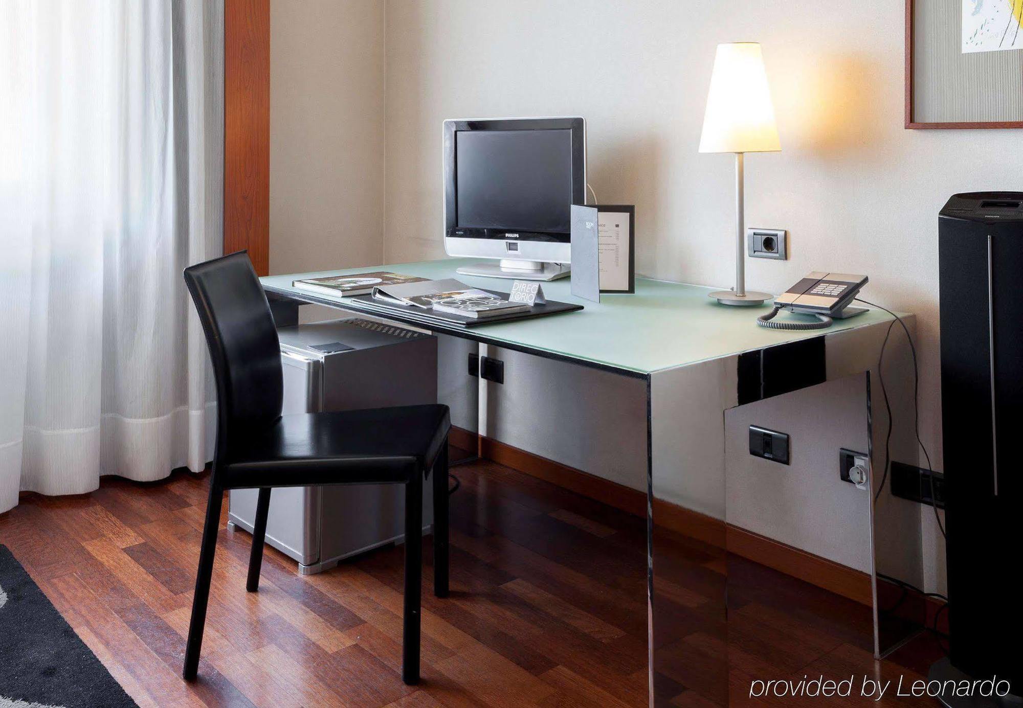 Ac Hotel Ponferrada By Marriott Exterior foto